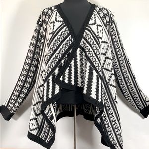 Aeropostale Open Front Relaxed Fit Women’s Size L Black & White Sweater Cardigan